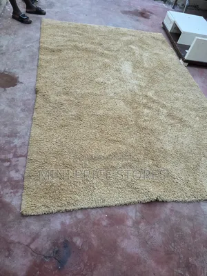 Carpet 230cm by 160cm