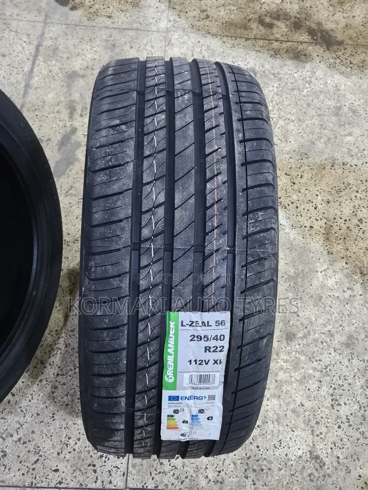 295/40r22 Greenlander