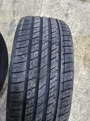 295/40r22 Greenlander