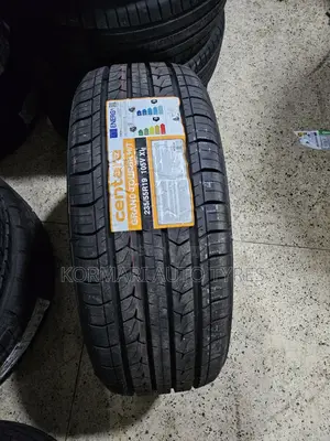 235/55r19 Centara