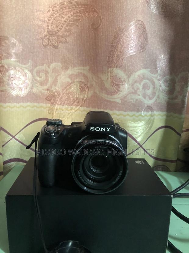 Sony Cyber-Shot DSC-Hx1