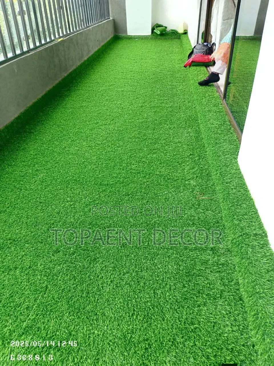 20mm ,No Watering, Green Balcony Artificial Grass Carpet