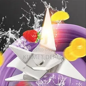 Portable Blender Juicer USB Rechargeable Lightweight Travel-Friendly