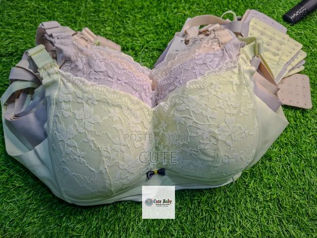 Seamless Maternity Nursing Bra – Wire-Free One-Hand Access - thumbnail 2