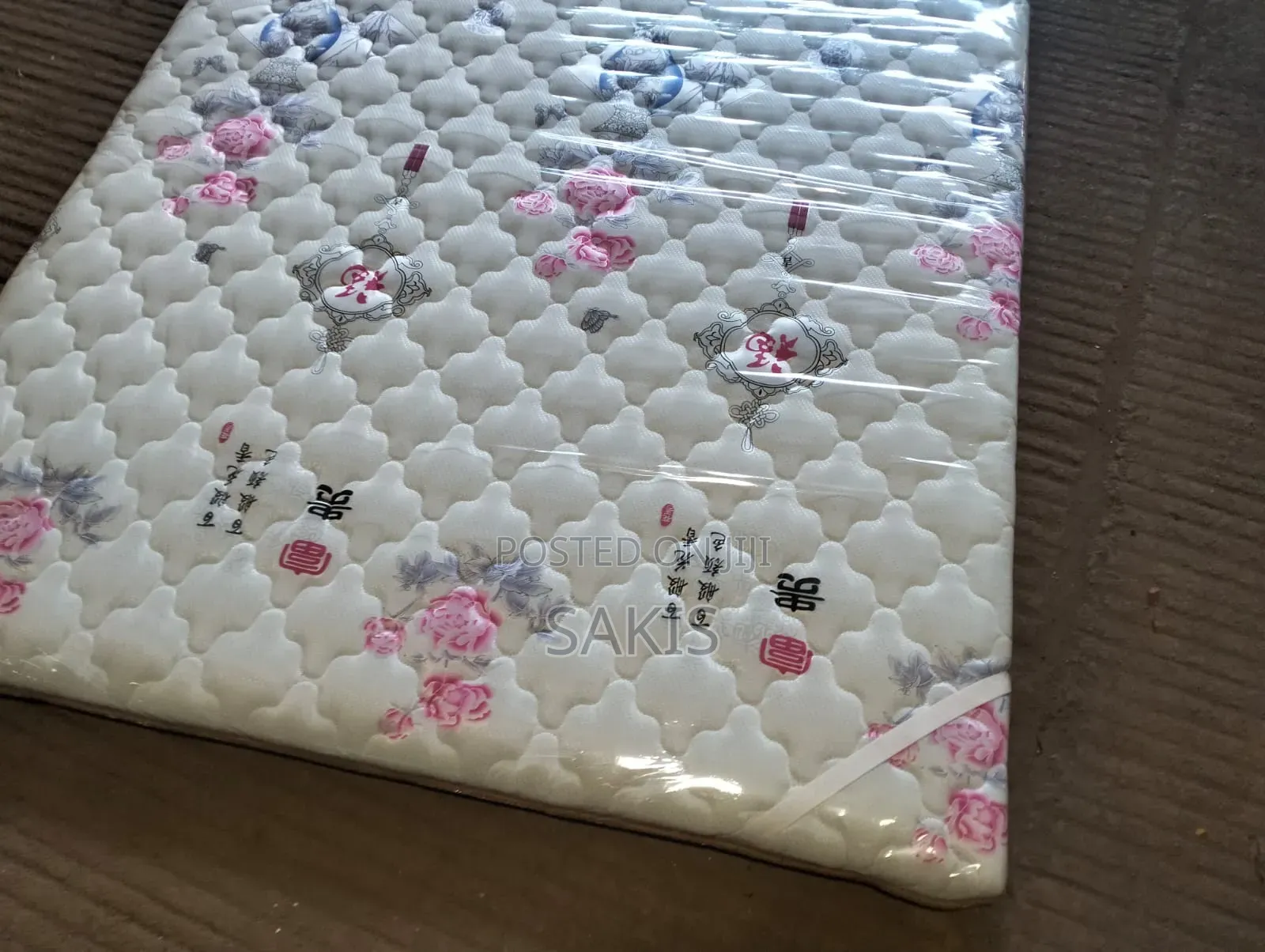 Wekelea Kwa Mattress! 5 by 6 Soft Toppers. Free Delivery