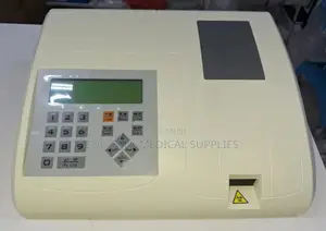 Portable Uts Urine Analyzer Machine (Portable Urinalysis Machine)