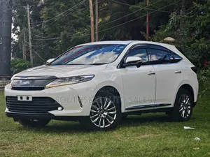 Toyota Harrier 2020 White