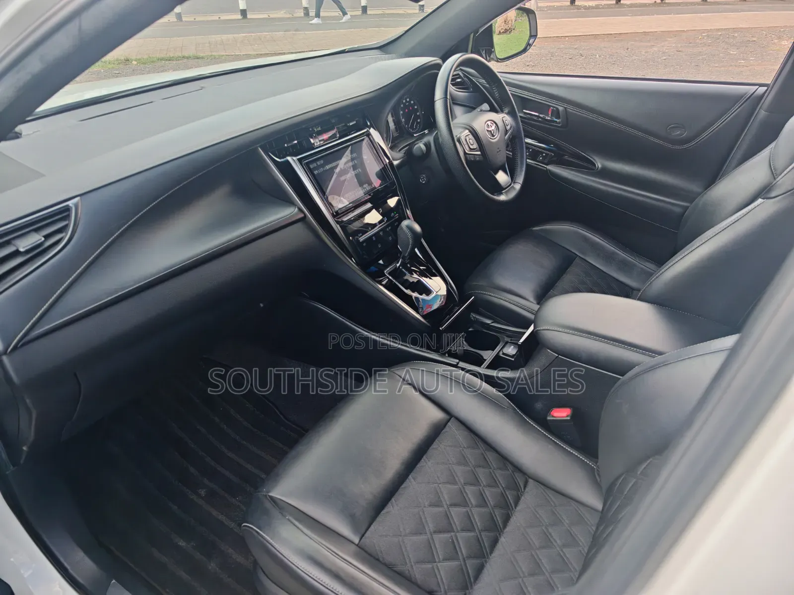 Toyota Harrier 2020 White
