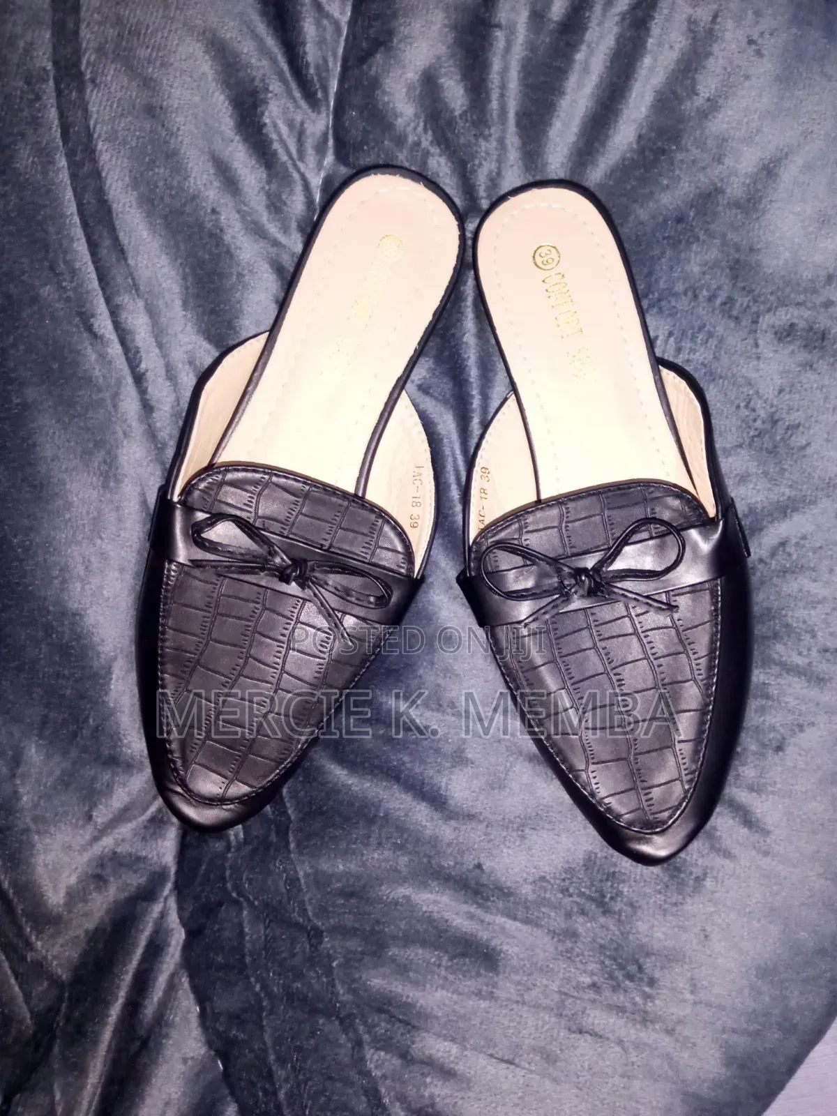 Flat Slip Ons