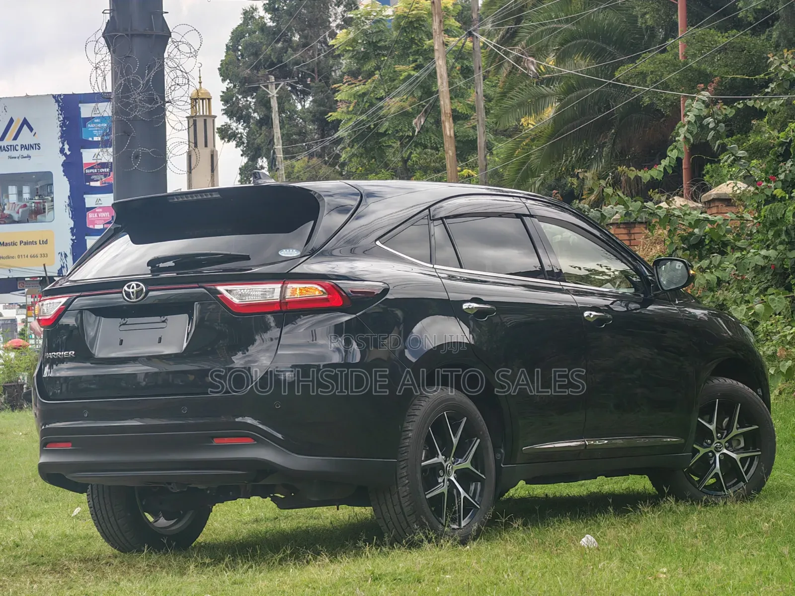 Toyota Harrier 2.0 2019 Black