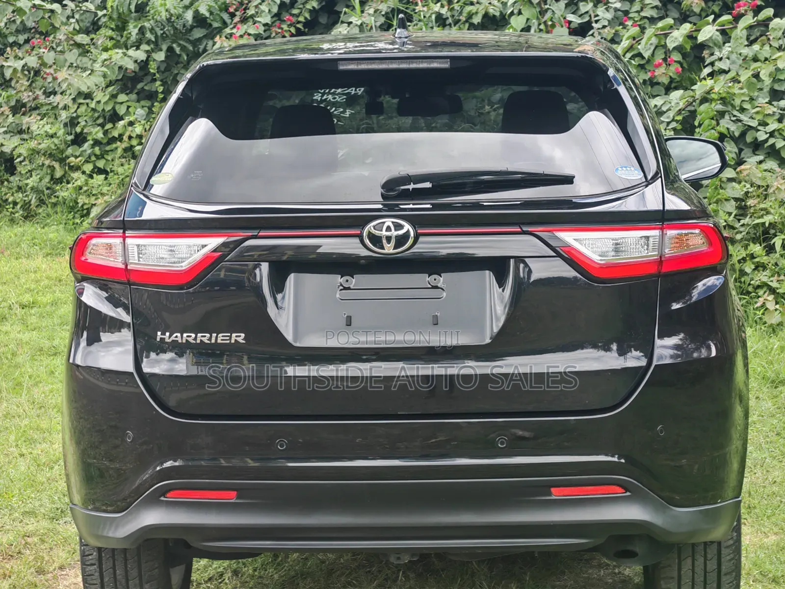 Toyota Harrier 2.0 2019 Black