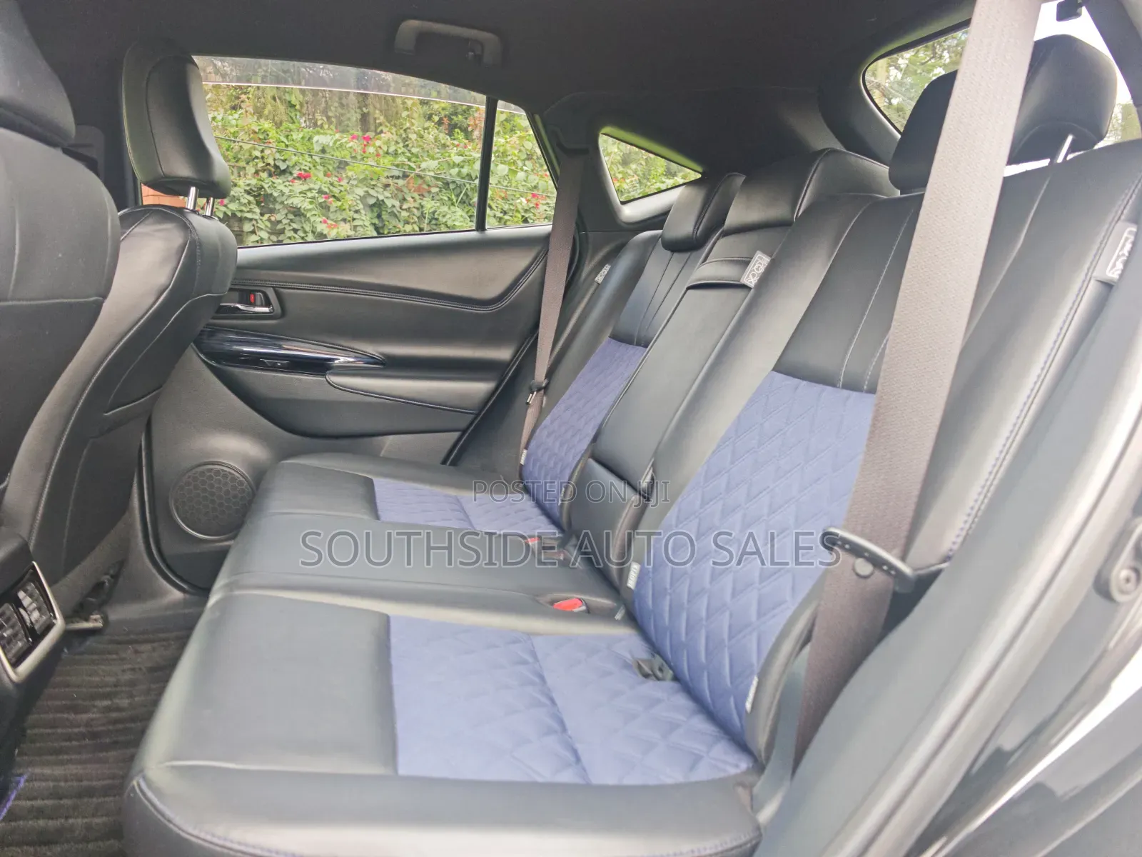 Toyota Harrier 2.0 2019 Black