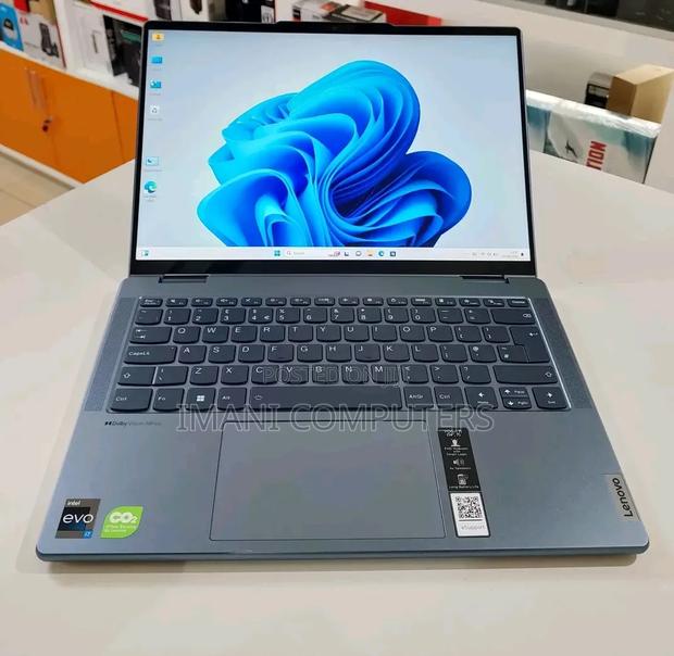 New Laptop Lenovo Yoga 7i 16GB Intel Core Ultra 7 SSD 1T