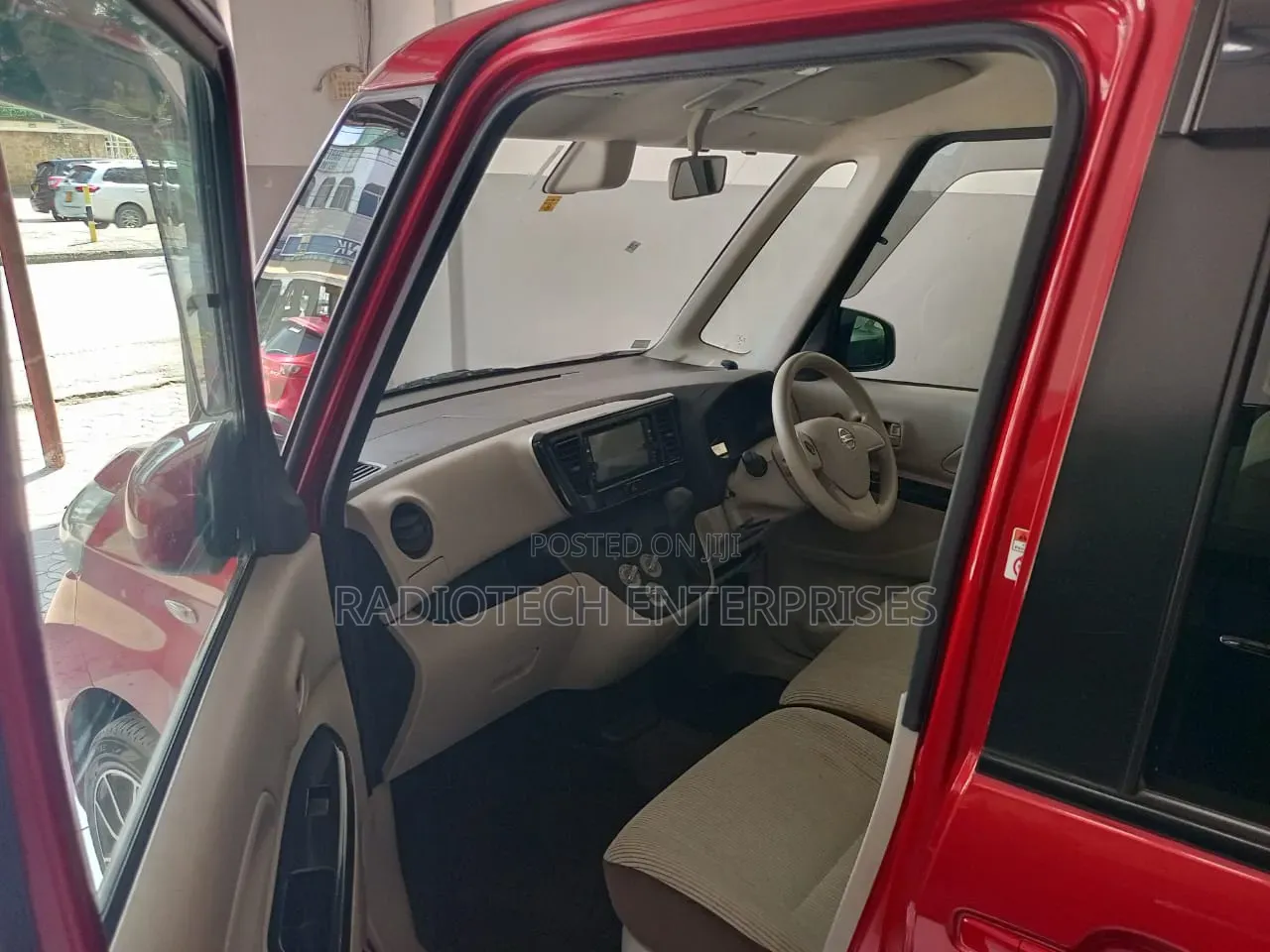Nissan Dayz Roox 2017 Red