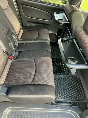 Nissan Serena 2014 Gray