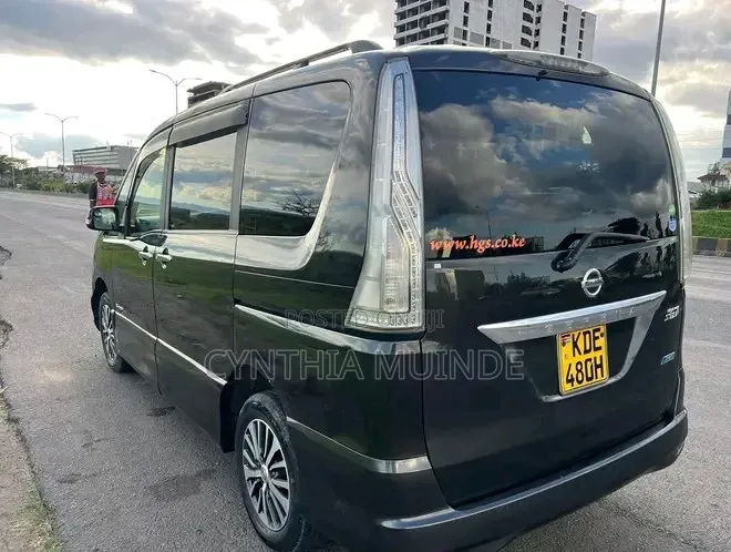Nissan Serena 2014 Gray