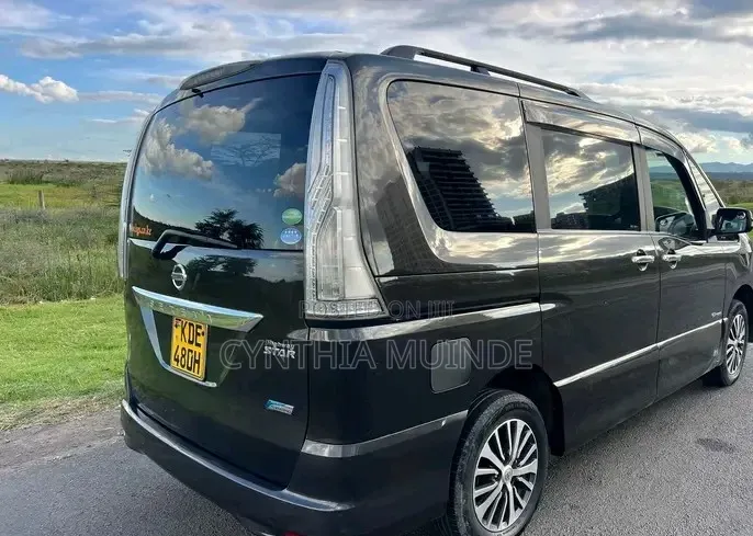 Nissan Serena 2014 Gray