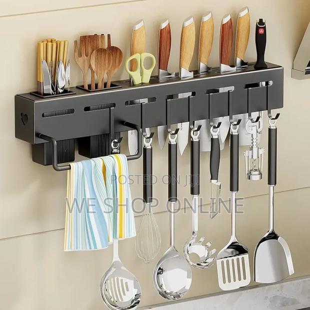 Wall Mounted Knife Holder