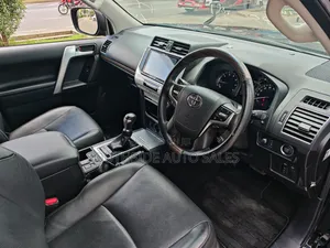 Toyota Land Cruiser Prado 2.7 2019 Black