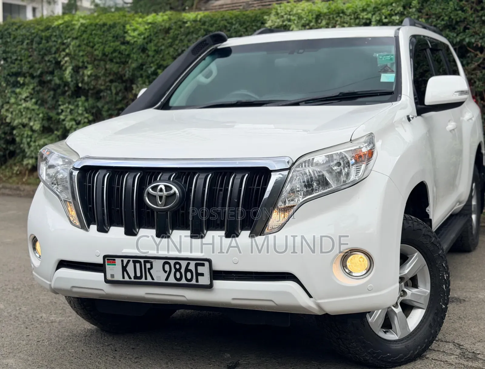 Toyota Land Cruiser Prado 2017 White