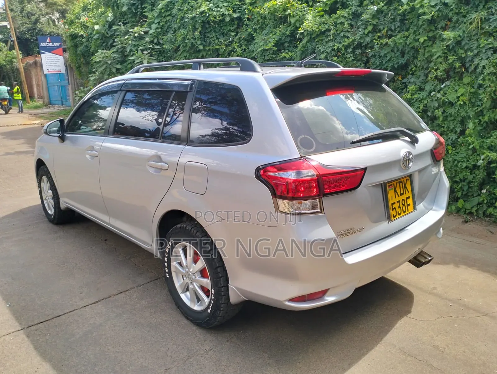 Toyota Corolla Fielder 1.5 Petrol FWD 2015 Silver
