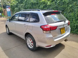 Toyota Corolla Fielder 1.5 Petrol FWD 2015 Silver