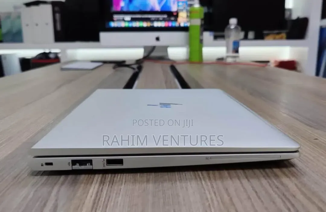 Laptop HP EliteBook 640 G9 8GB Intel Core i5 SSD 256GB