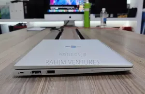 Laptop HP EliteBook 640 G9 8GB Intel Core i5 SSD 256GB
