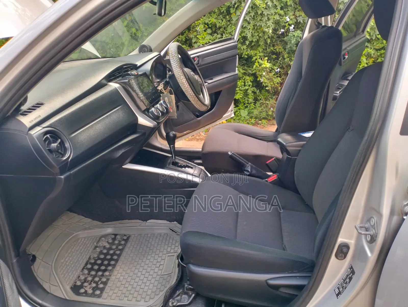 Toyota Corolla Fielder 1.5 Petrol FWD 2015 Silver