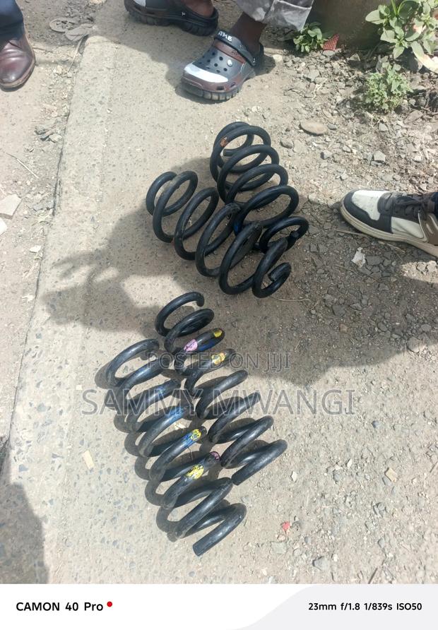 Nissan Lafesta , Wingroad, Note Serena Rear Coil Spring