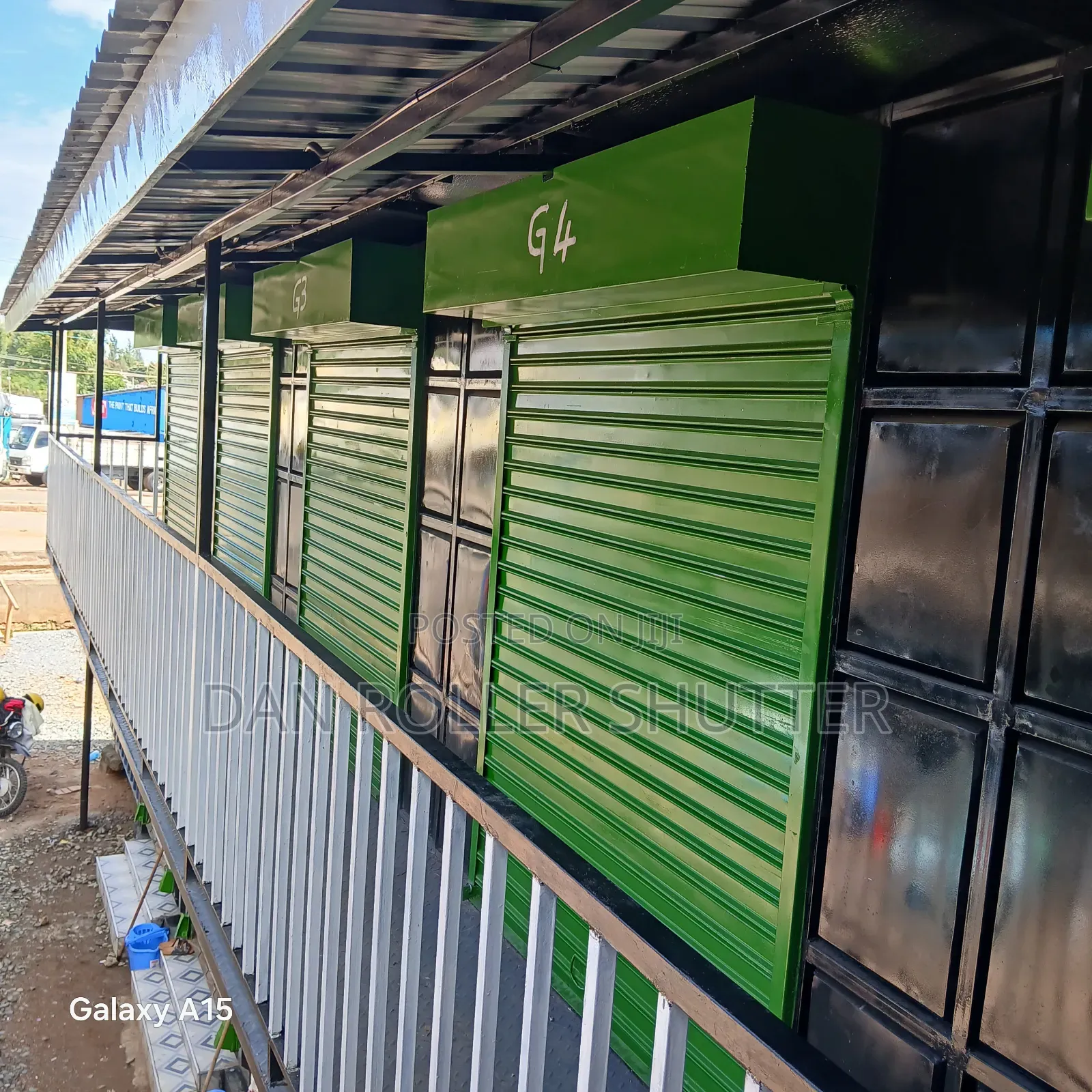 Durable Locking Roller Shutter