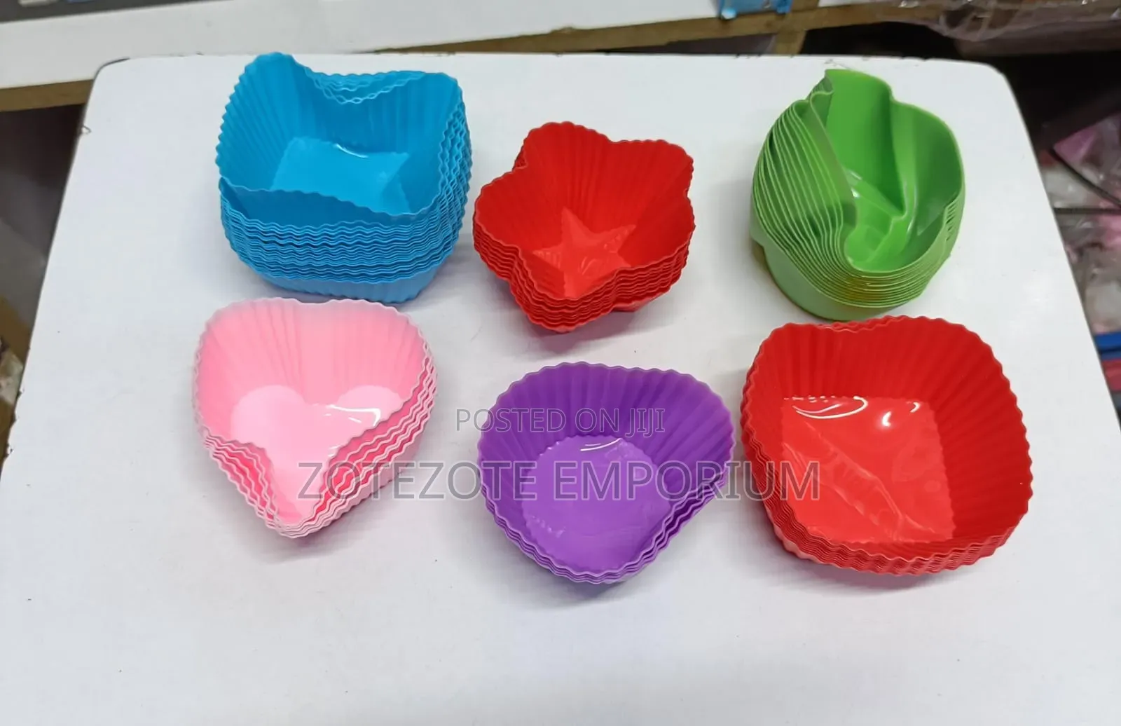 12 PCS Silicone Cupcake Mold