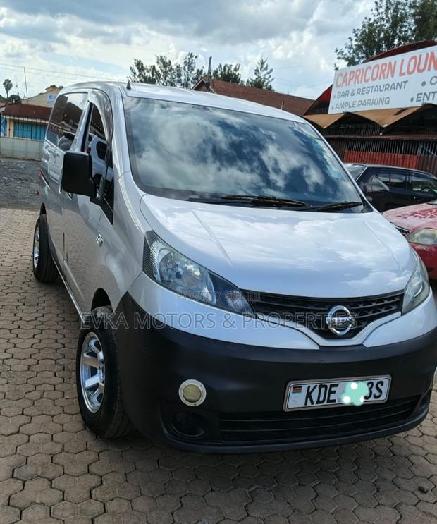 Nissan NV200 2013 Silver