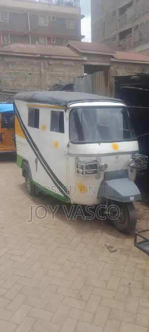 Piaggio 2014 White
