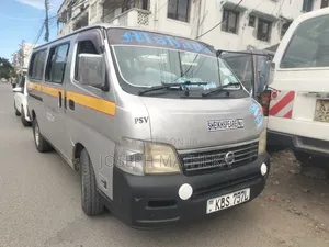 Nissan Caravan (Urvan) 2008 Silver