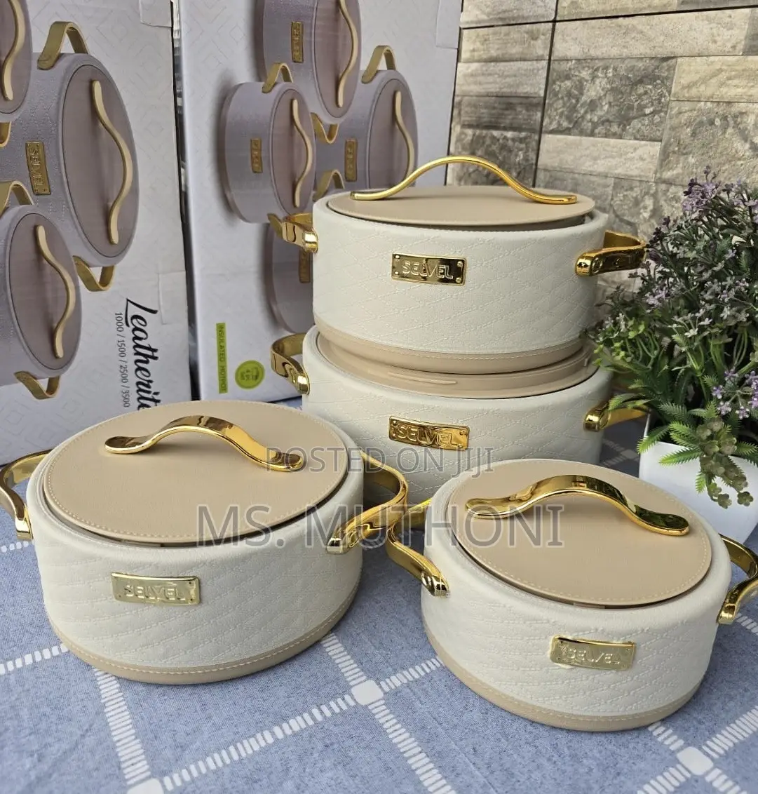 *Set of 4 Quited Gold-Colored Handles Hot-Pots*