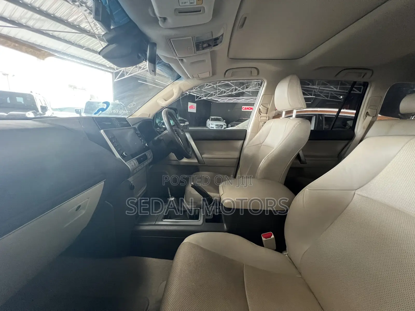 Toyota Land Cruiser Prado 2019 White