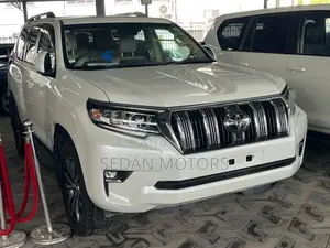 Toyota Land Cruiser Prado 2019 White