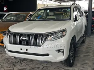 Toyota Land Cruiser Prado 2019 White