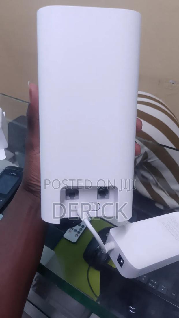 Internet/Safaricom Wireless 5g Router - thumbnail 2