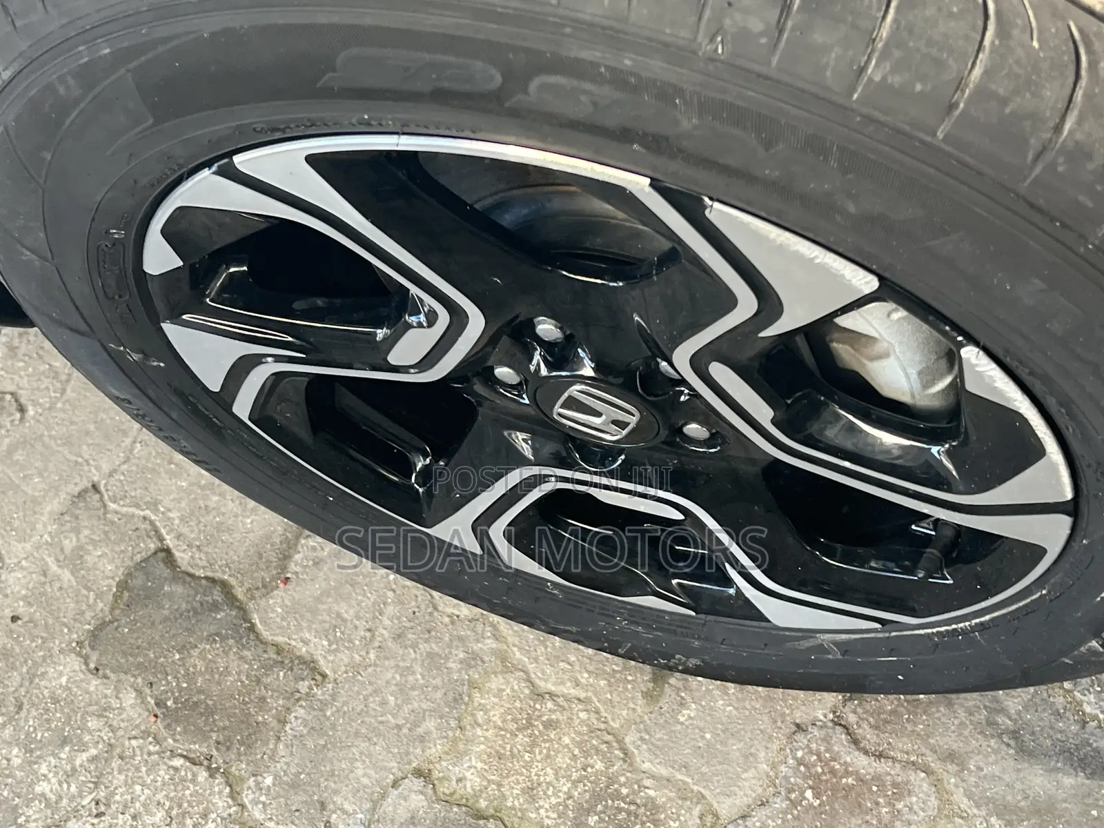 Honda CR-V 2019 White