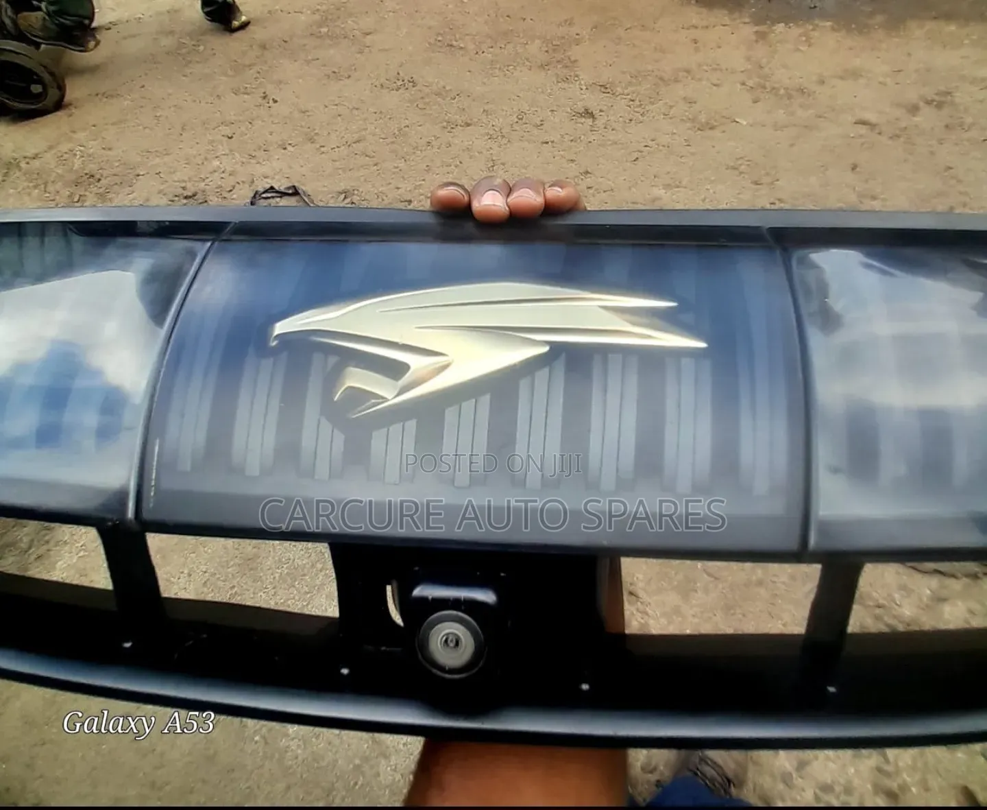 Harrier 2015 to 2018 Grill With Camera