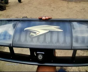 Harrier 2015 to 2018 Grill With Camera