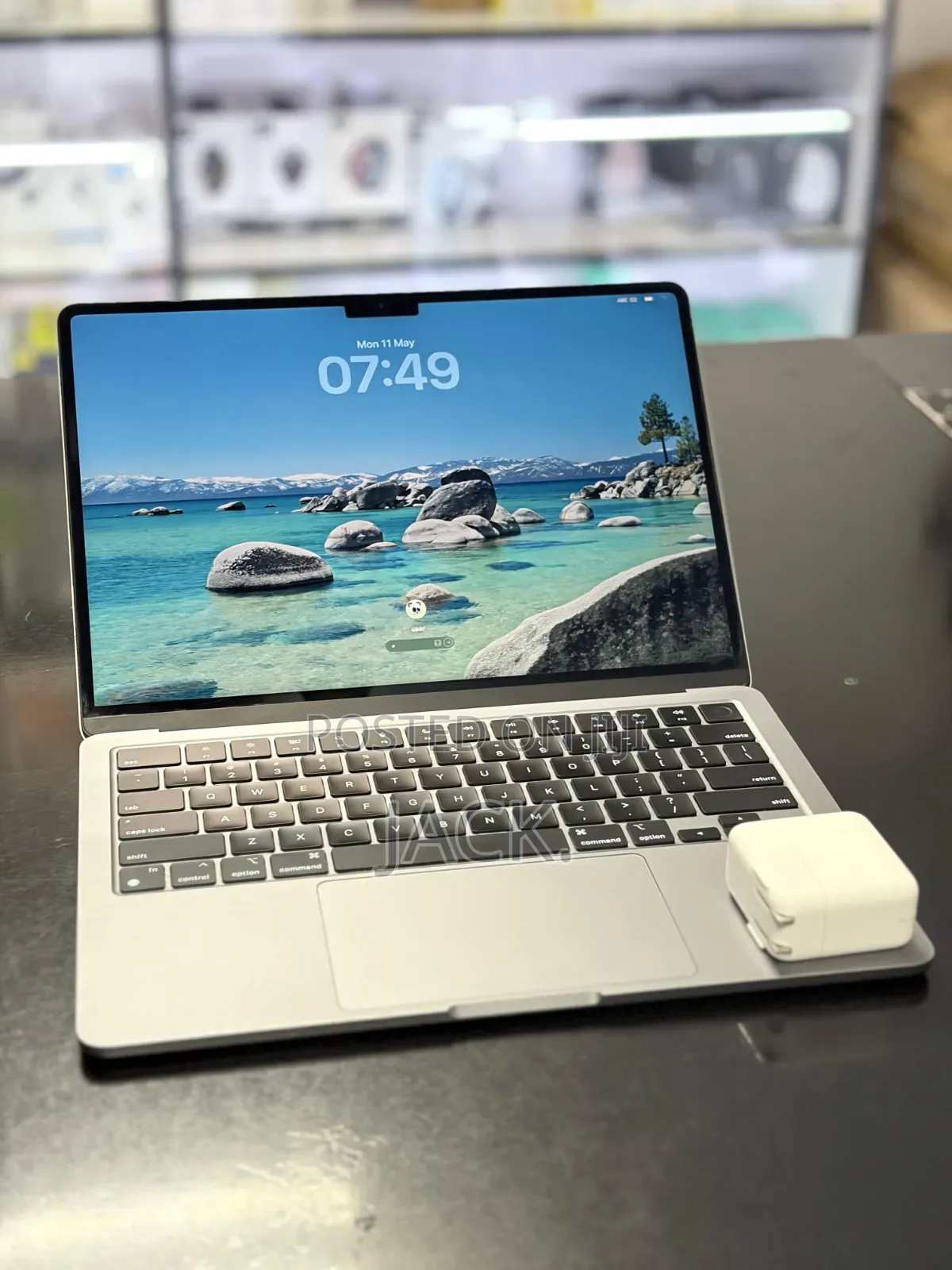 Laptop Apple MacBook Air 2024 M3 13-inch 8GB Apple M3 SSD 512GB