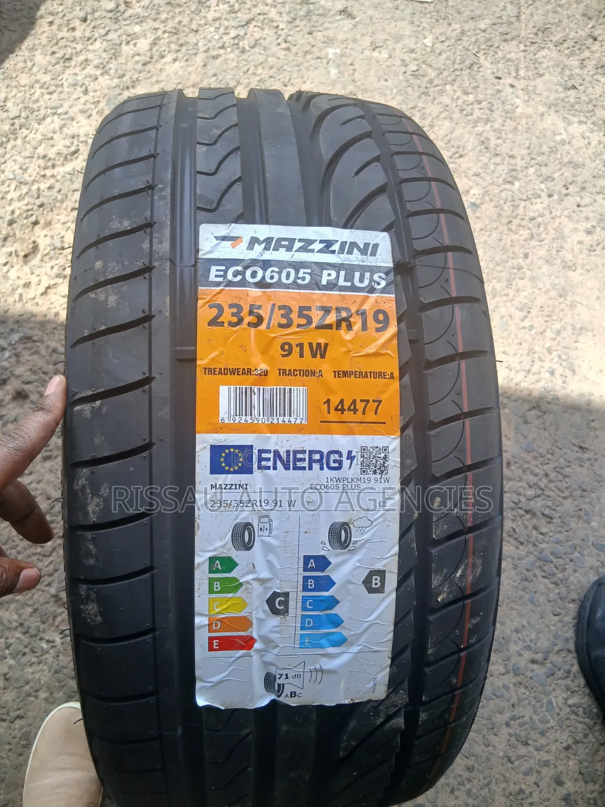 235/35 Zr 19 Mazzini Low Profile Tyres.