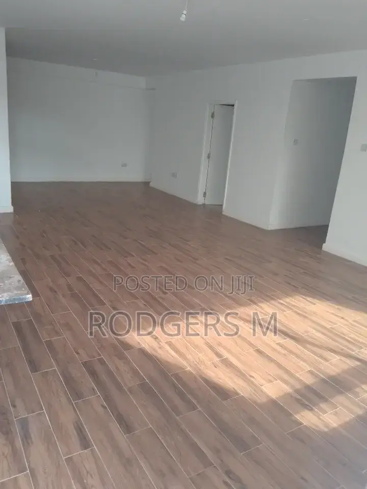 3bdrm Apartment in Valley Arcade for rent