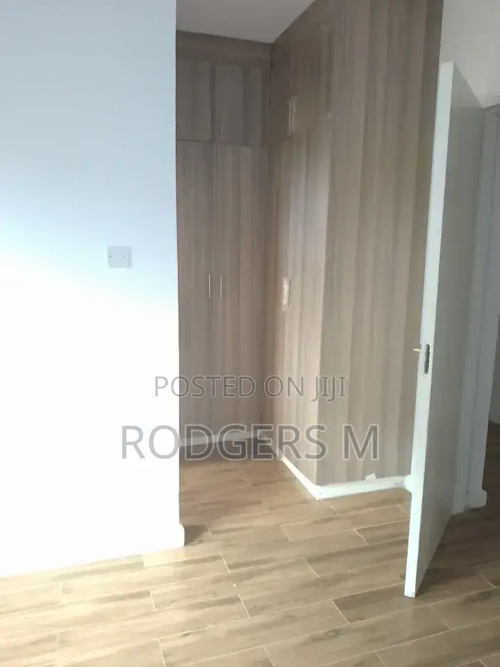 3bdrm Apartment in Valley Arcade for rent