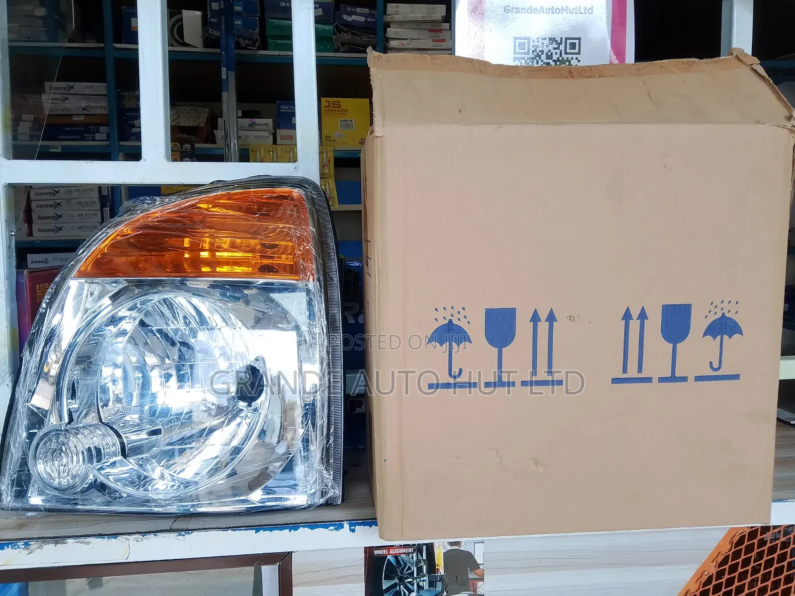 Head Lamp Left Hand Hyundai H100 Truck