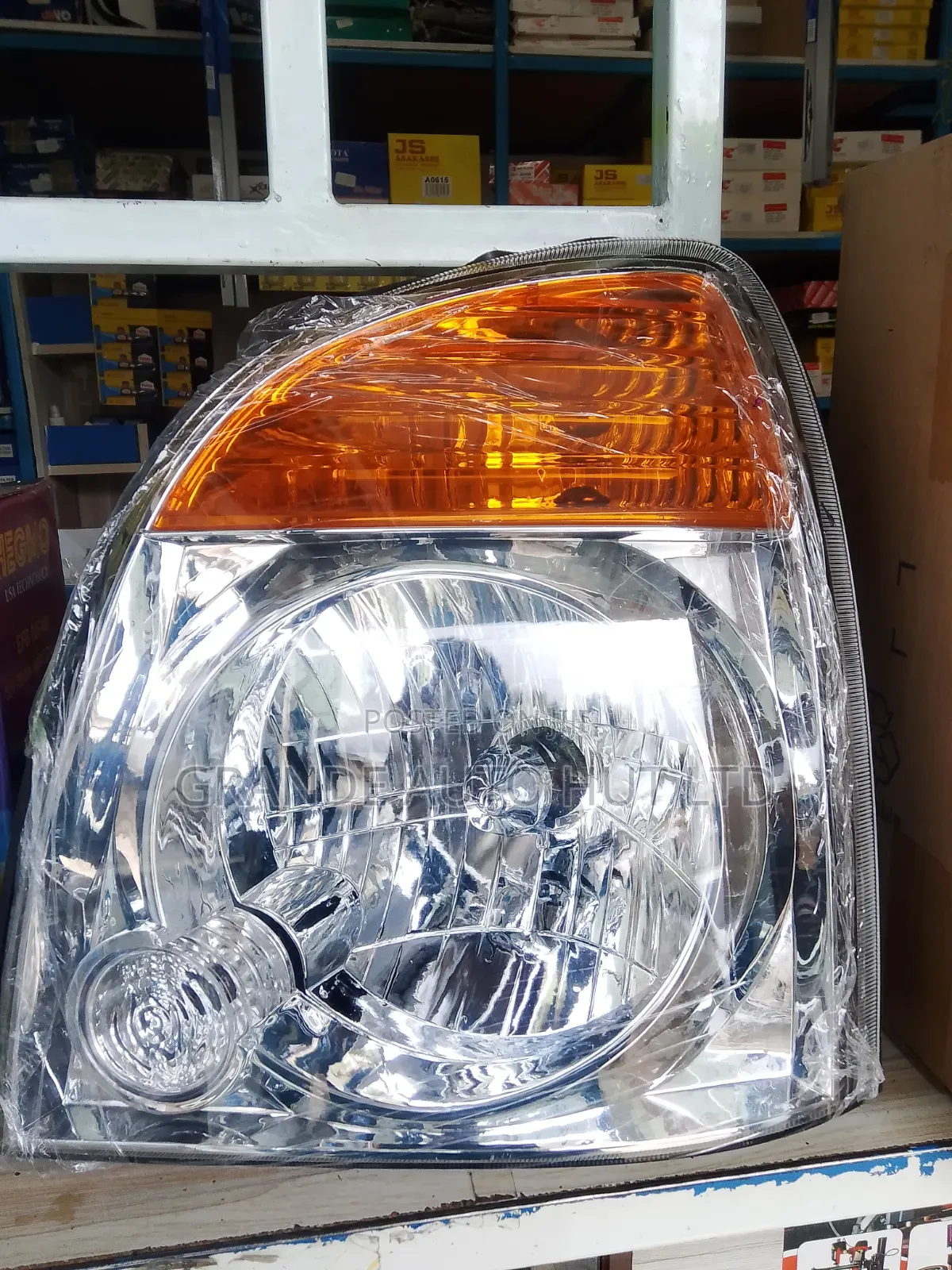 Head Lamp Left Hand Hyundai H100 Truck