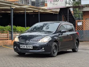 Nissan Tiida 2010 Black